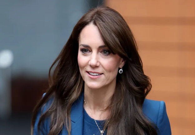 Kate Middleton had gone home to continue her recovery and was making “good progress.”