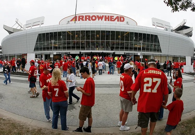 EXCLUSIVE: Chiefs owner 'exploring' leaving Arrowhead and Kansas City after sales tax funding for renovations was rejected