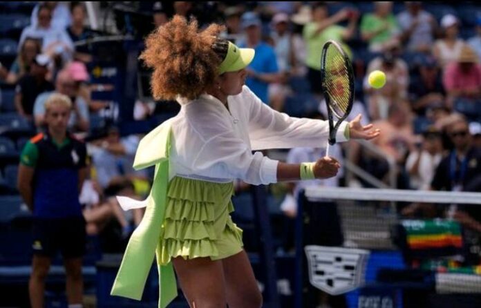 Breaking News: Naomi Osaka catches the eye with her spectacular dress at the US Open and leaves Serena Williams’ style as understated…see more