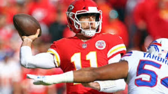 “Scary”: Patrick Mahomes’ Mentor Alex Smith Breaks Silence on Chiefs Offensive Struggles Despite 3–0 Win Streak