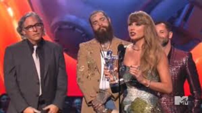 Taylor Swift wins big at MTV Video Music Awards, ties Beyoncé’s record and thanks Travis Kelce